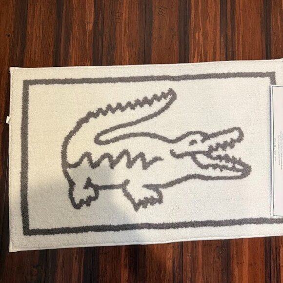 Lacoste Legend Bath Rug 20x32 - Picture 2 of 4